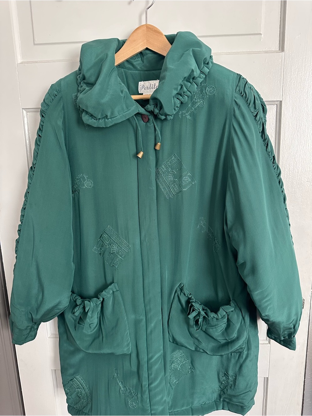 Vintage Perlite 100% Silk Coat